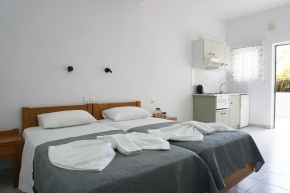 Aphrodite Studios & Apartment