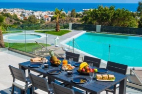 Orama Luxury Villa 4 Bedrooms with Private Pool